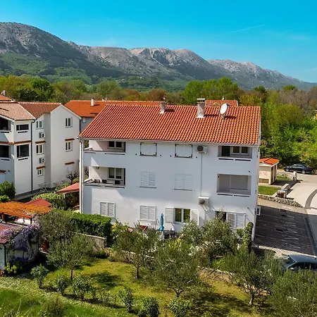 Appartement Tudor With Balcony *